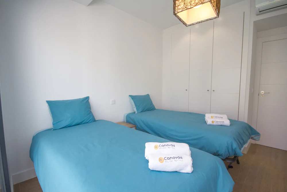 Los Mangos Nerja Canovas