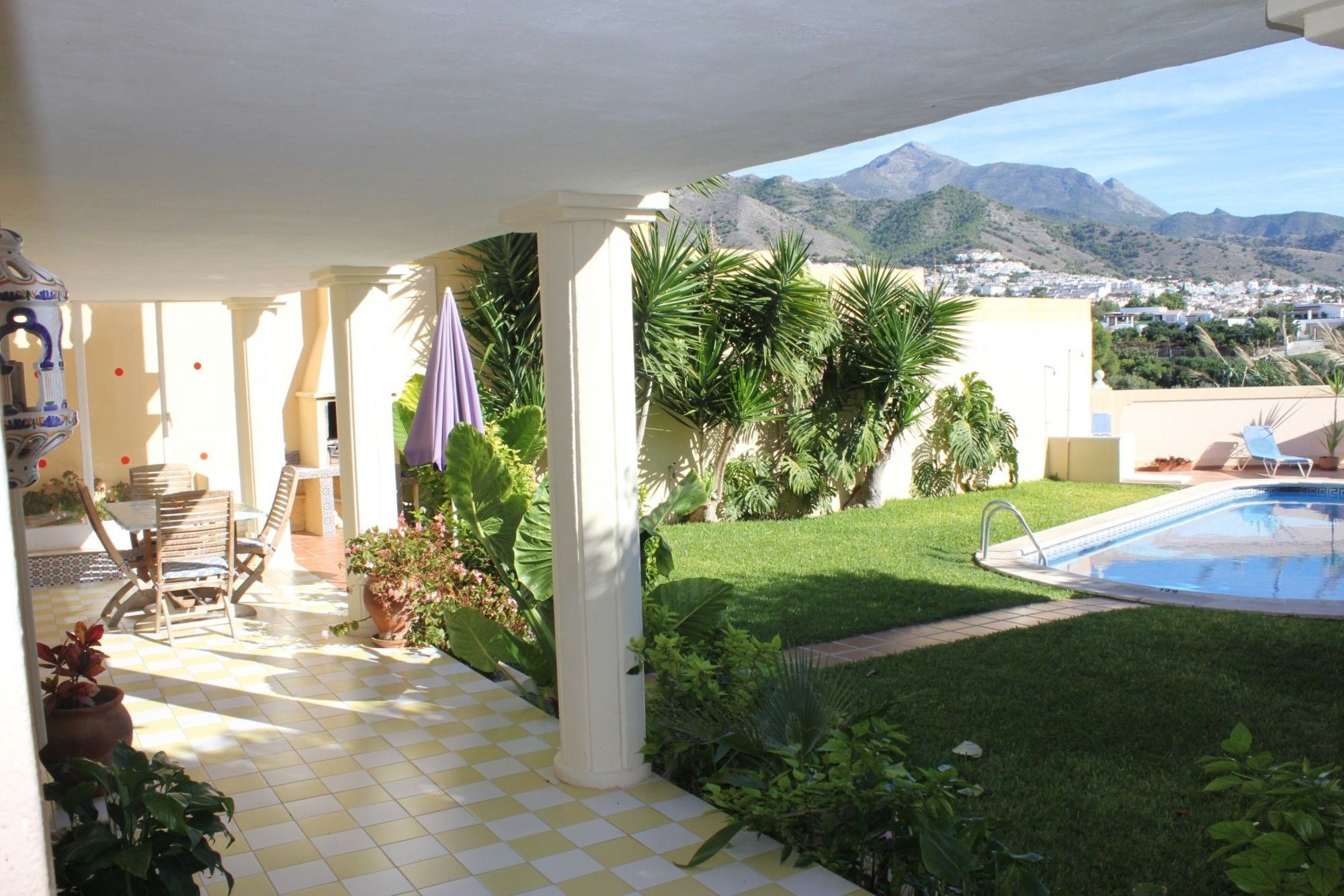 Villa Angeles Canovas Nerja