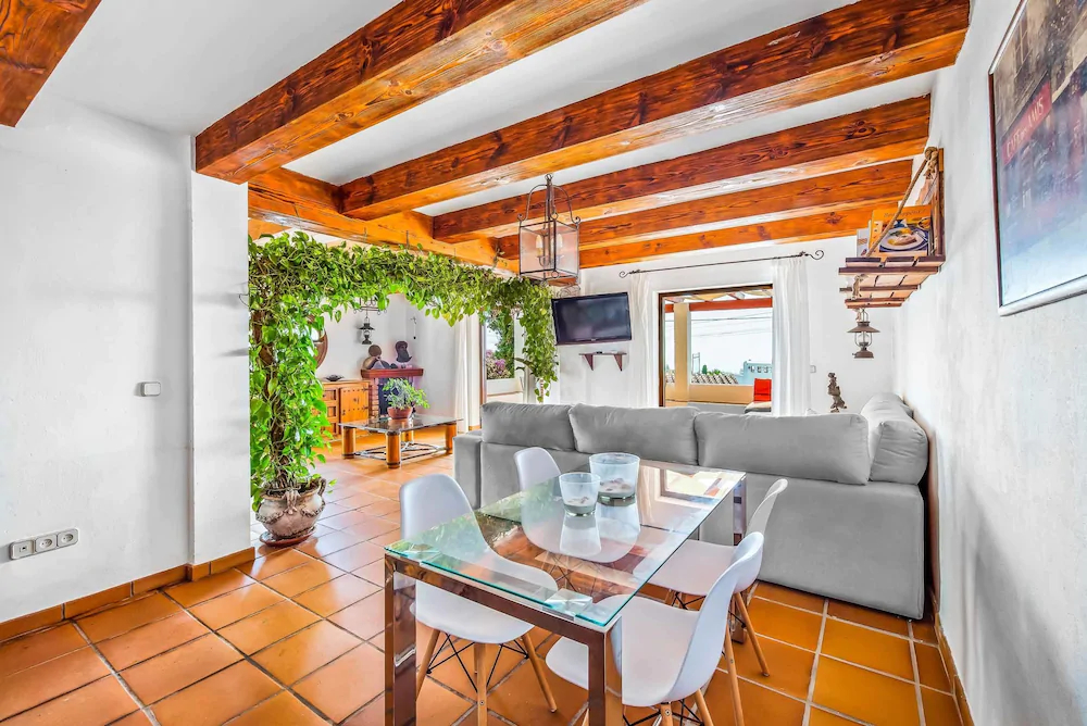 Villa Capistrano