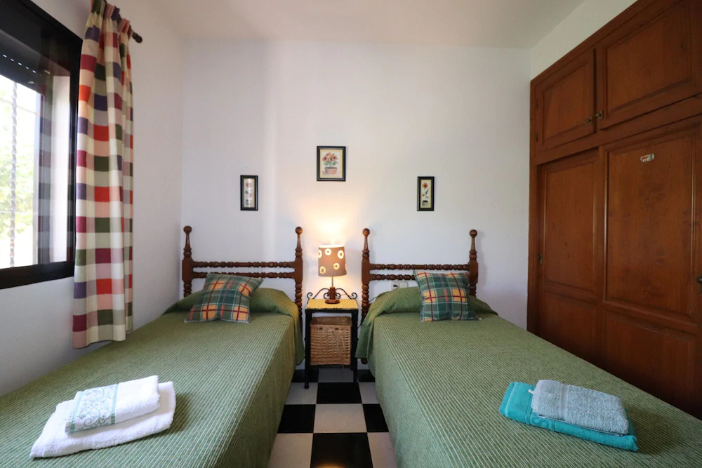 Villa Corbera