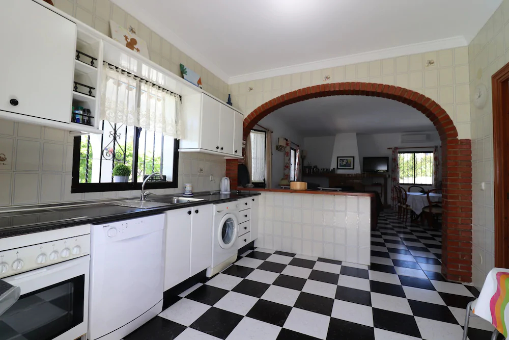 Villa Corbera