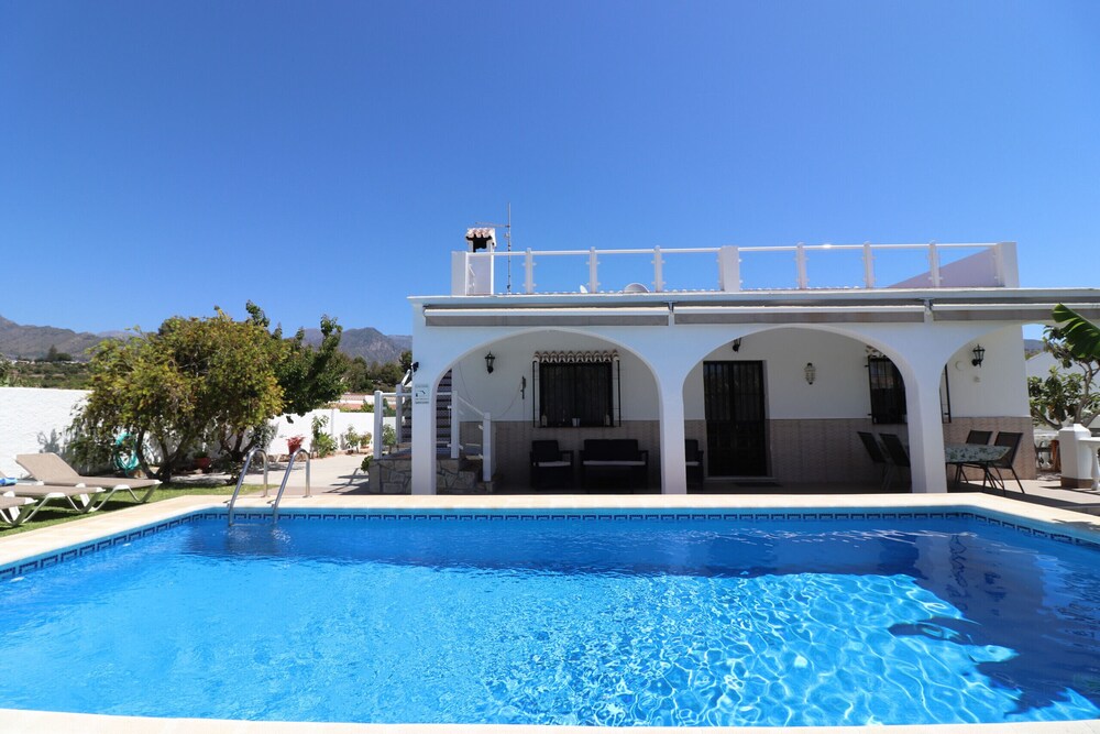 Villa Corbera