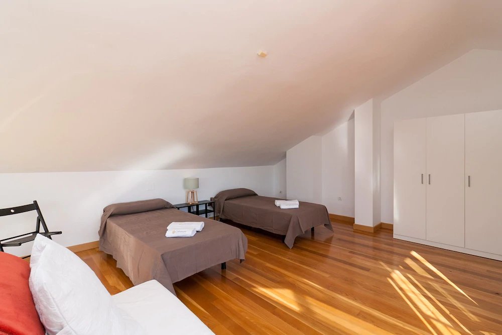 Anoreta Golf House by Canovas