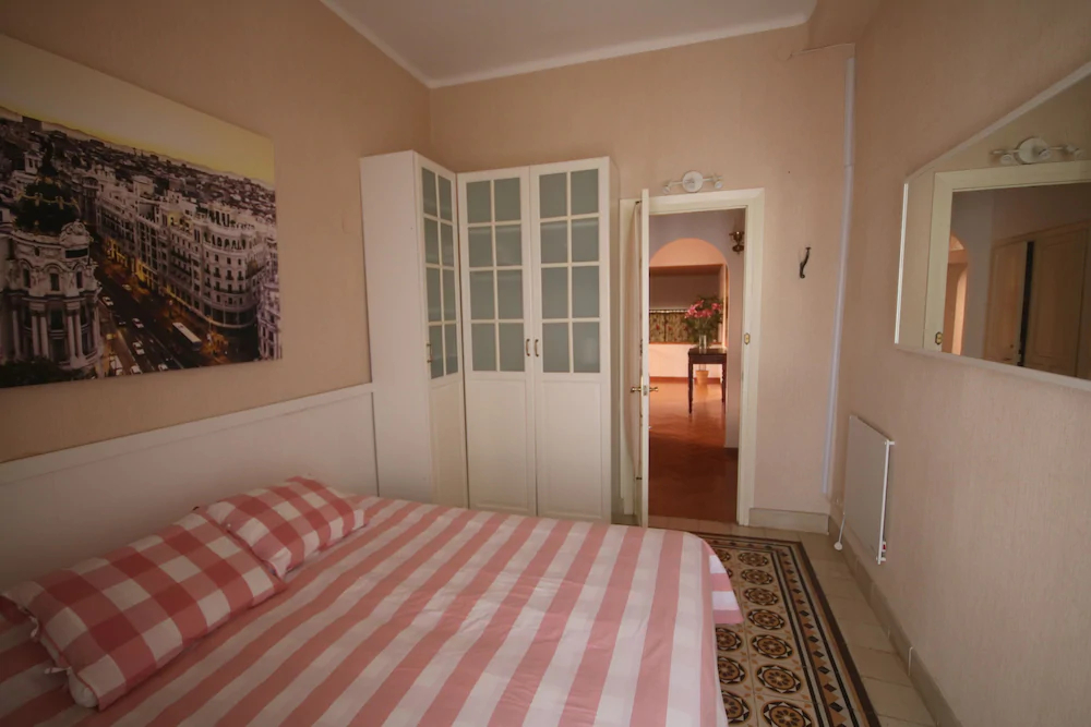 Rent&Dream Villa Malaga Manila