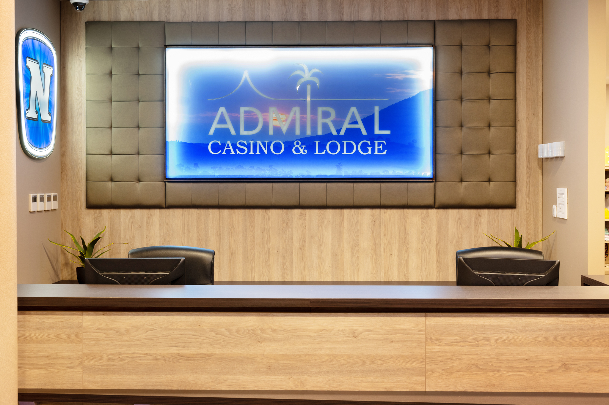 Admiral Lodge