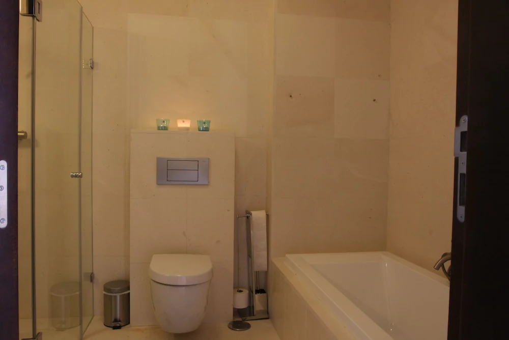 Sotogrande Almenara Modern 6 Br Villa