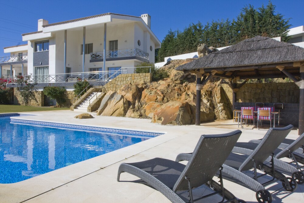 Sotogrande Almenara Modern 6 Br Villa