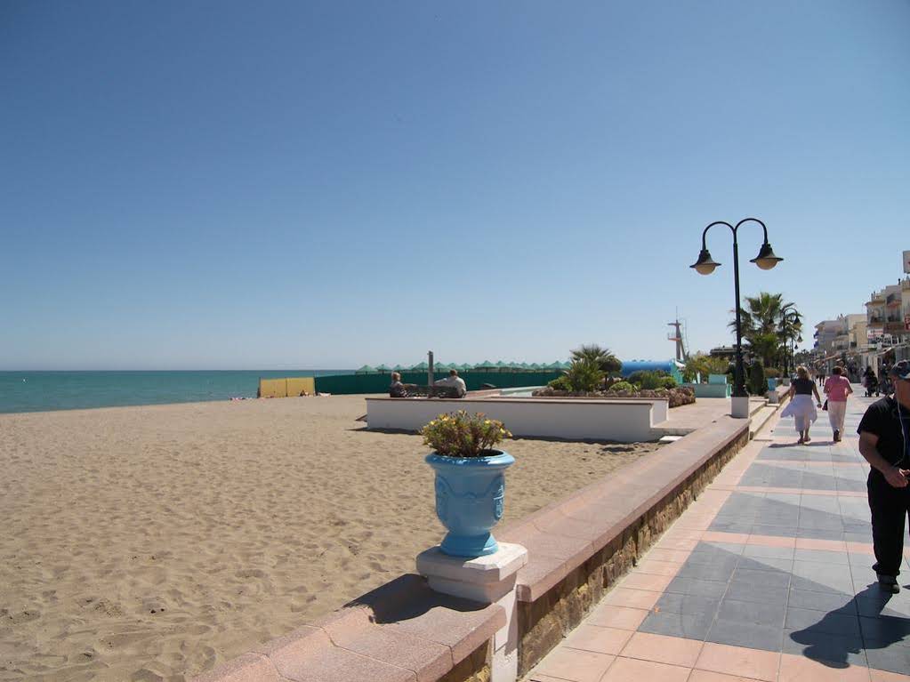 Apartamentos Edificio Capricho