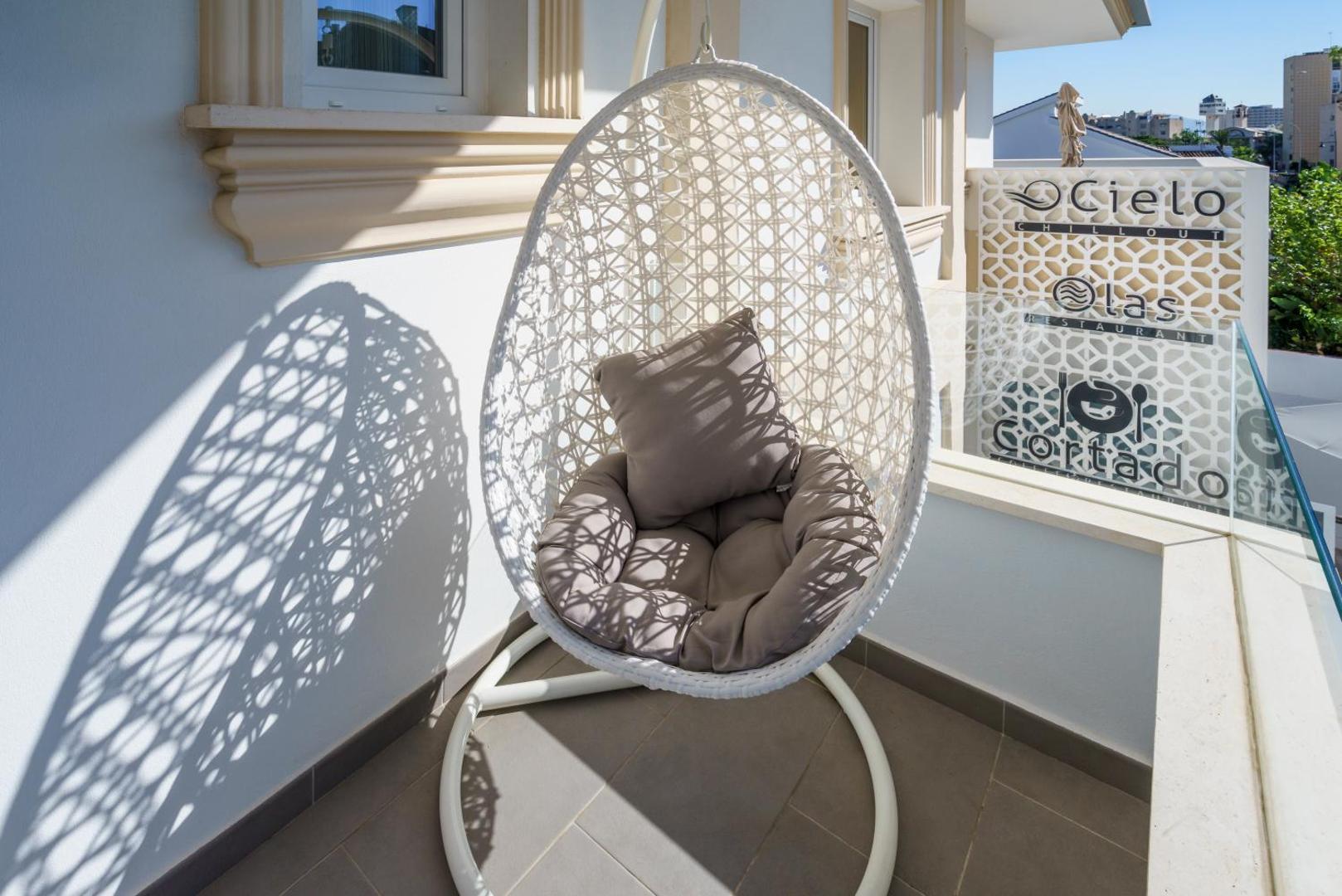 Costa del Sol Hotel
