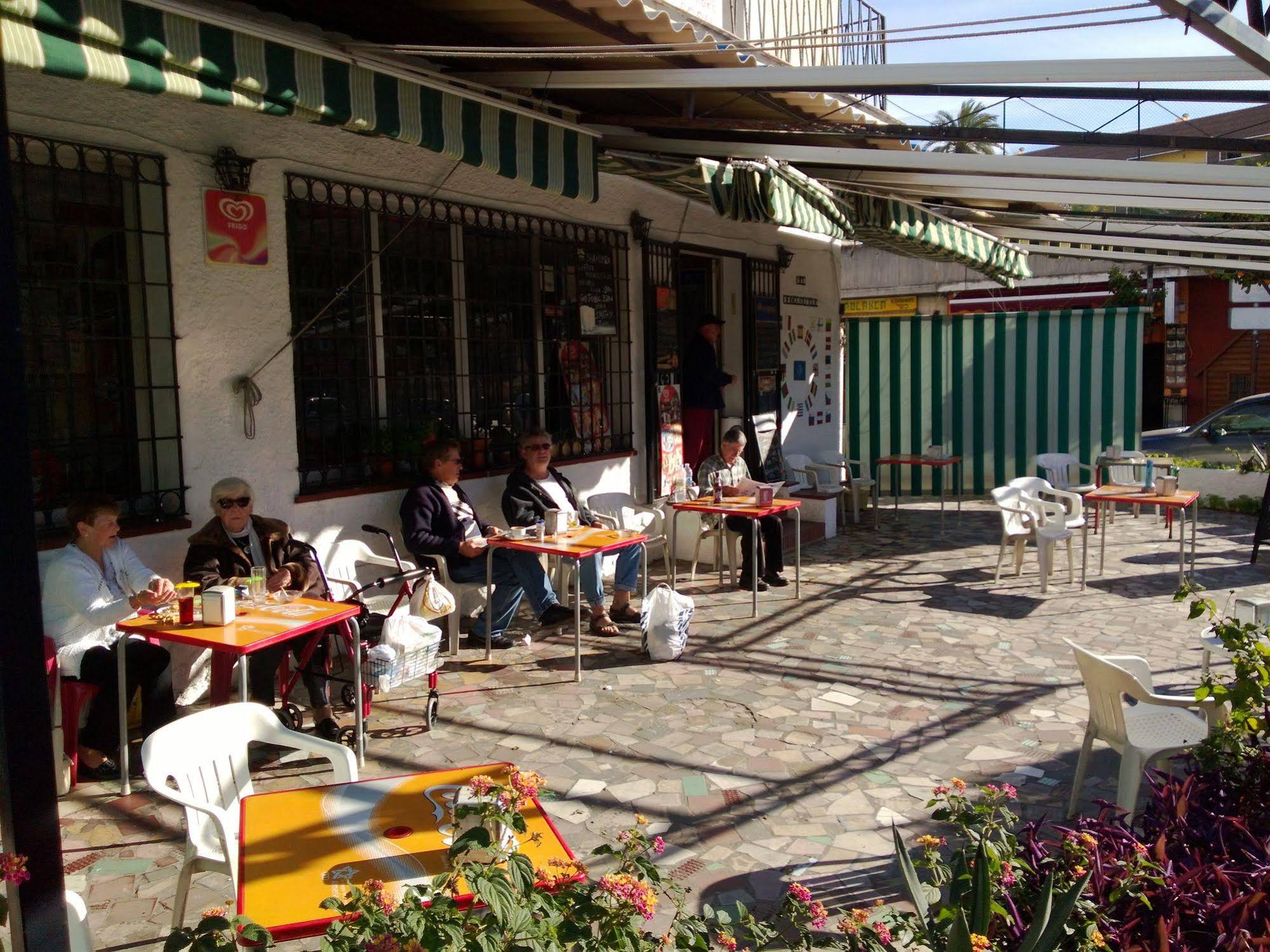 Hostal Escandinavia