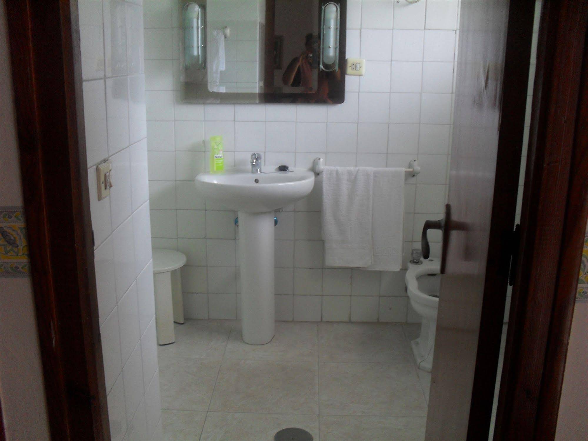 Hostal Escandinavia