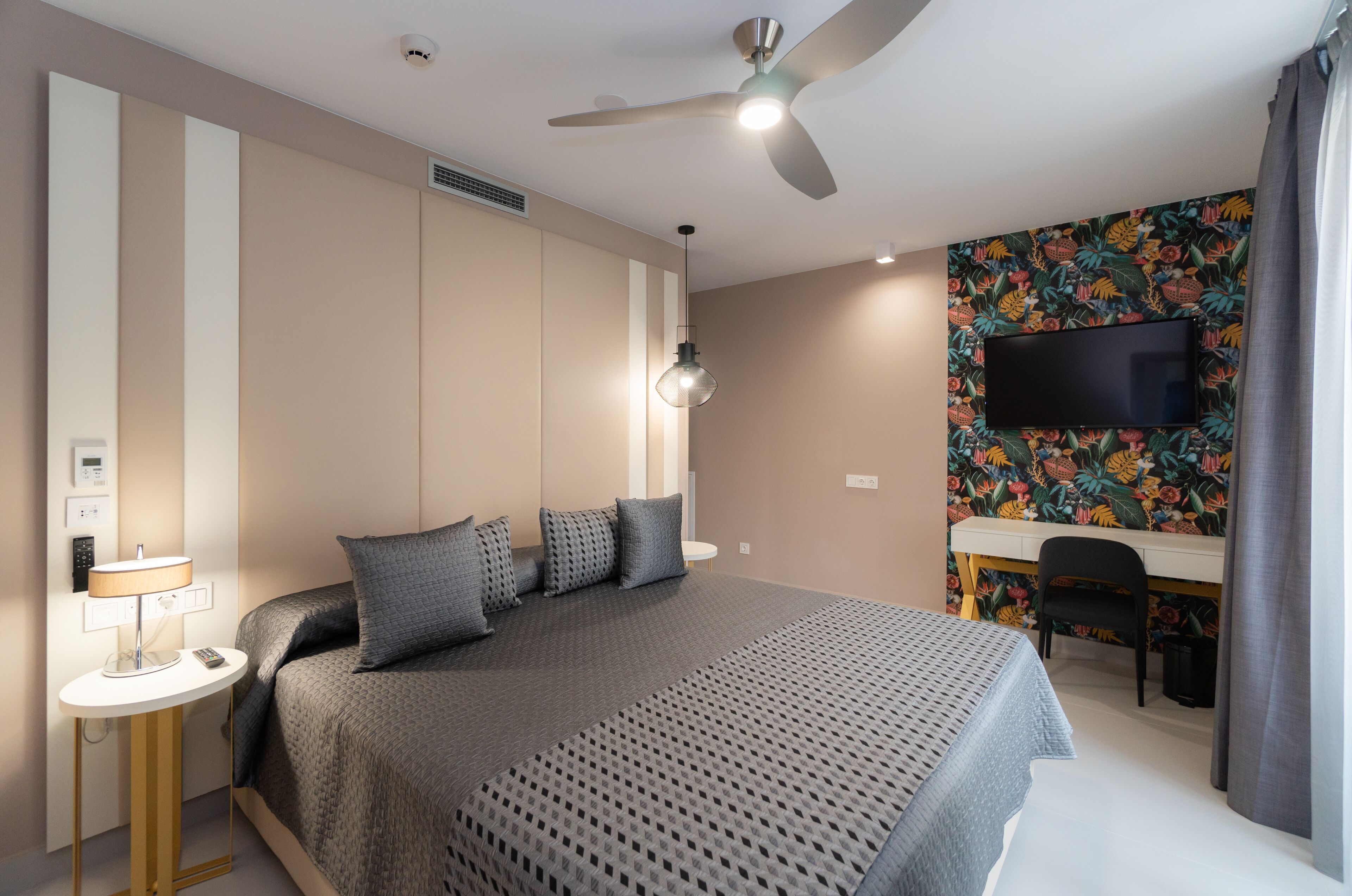 Hotel Perla Del Sur
