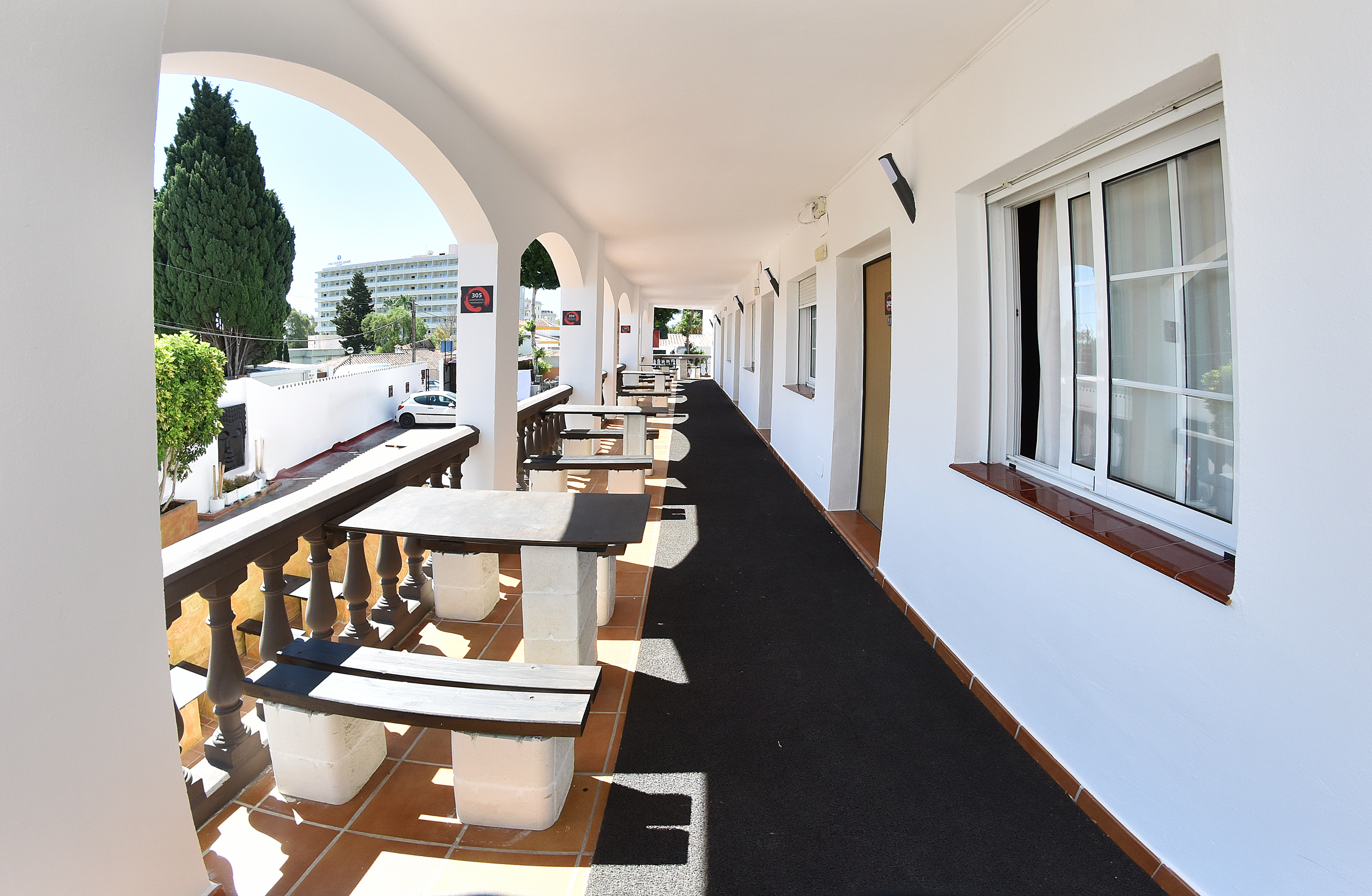 Hotel Zen Airport