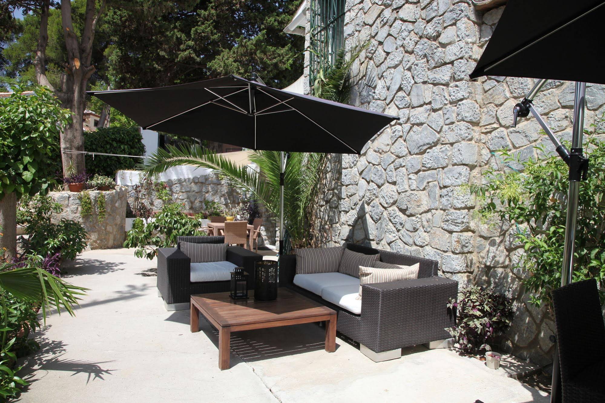 Los Geranios del Pinar Hostal