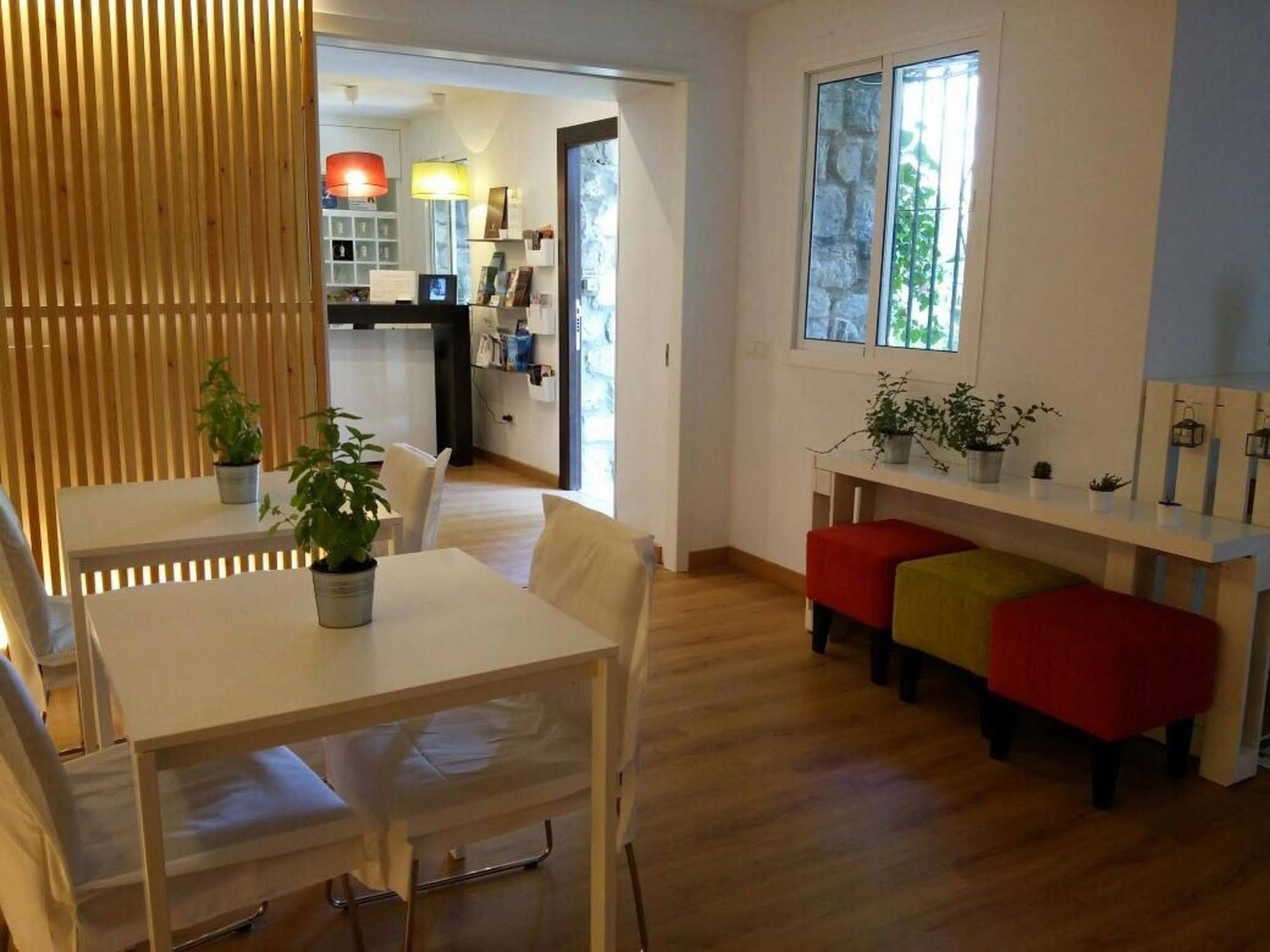 Los Geranios del Pinar Hostal