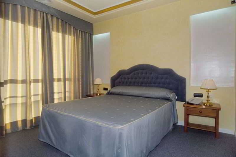 Hotel Avante Los Alamos