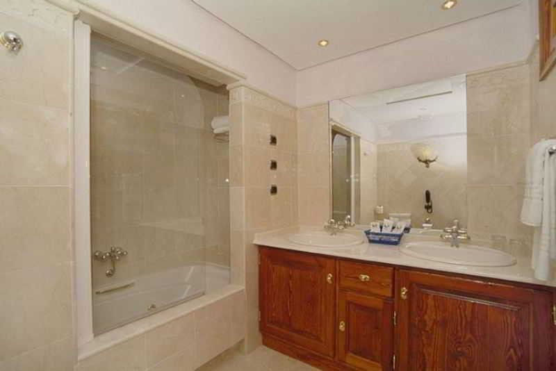 Hotel Avante Los Alamos