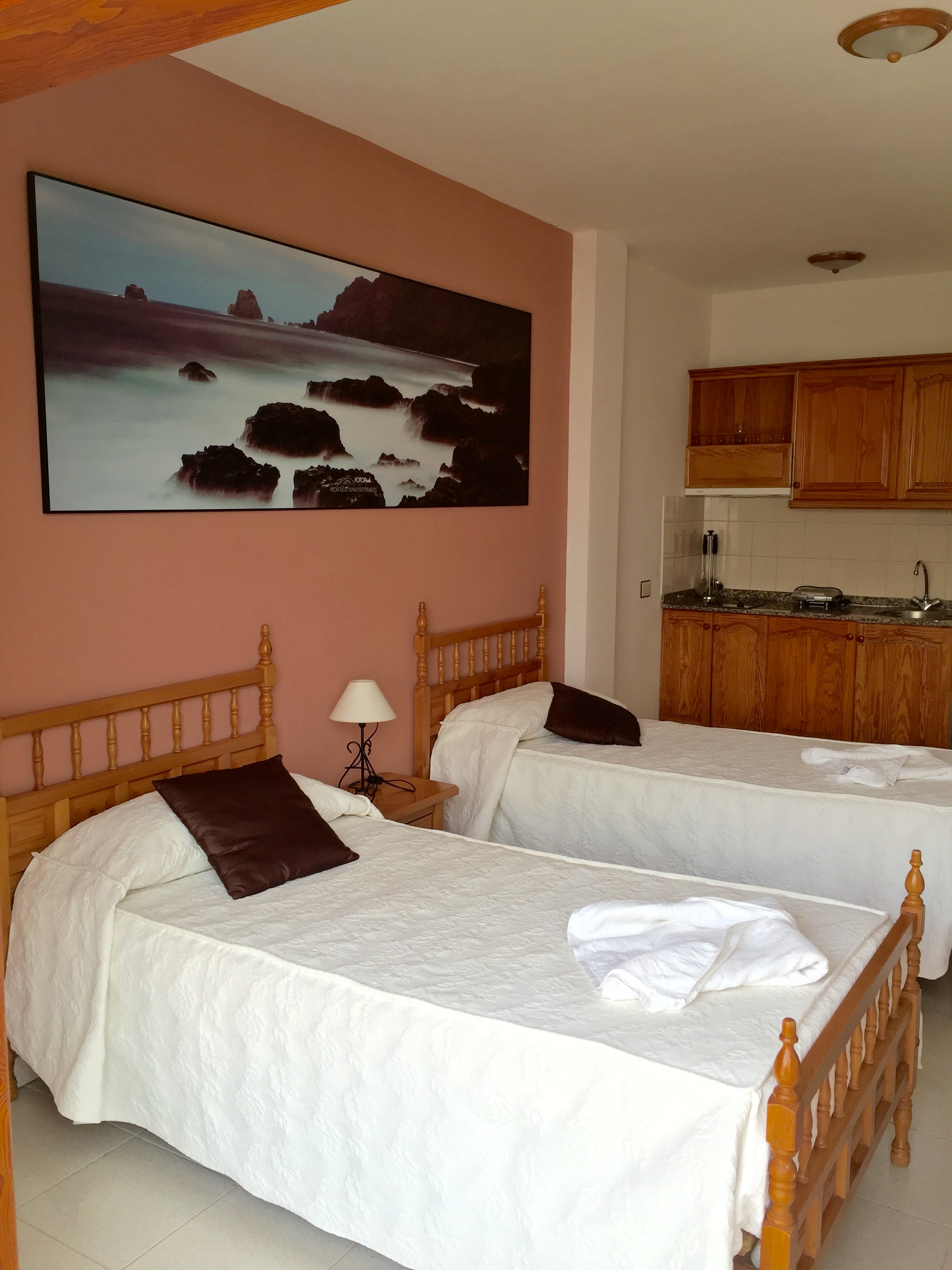 Apartamentos Frontera