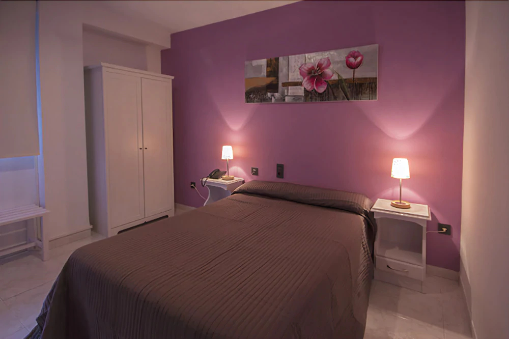 Hostal Roma