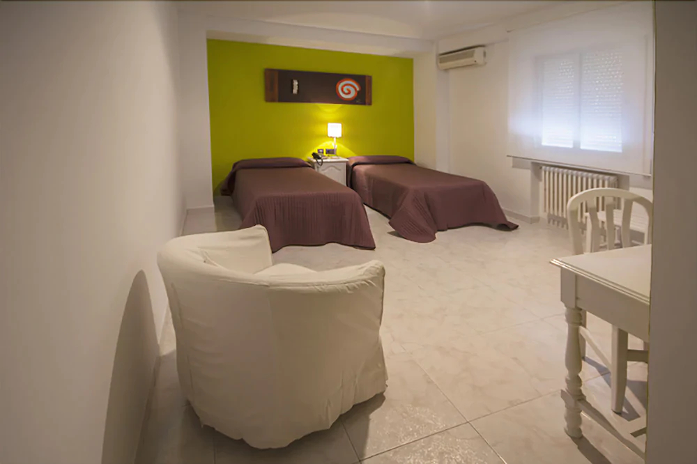 Hostal Roma