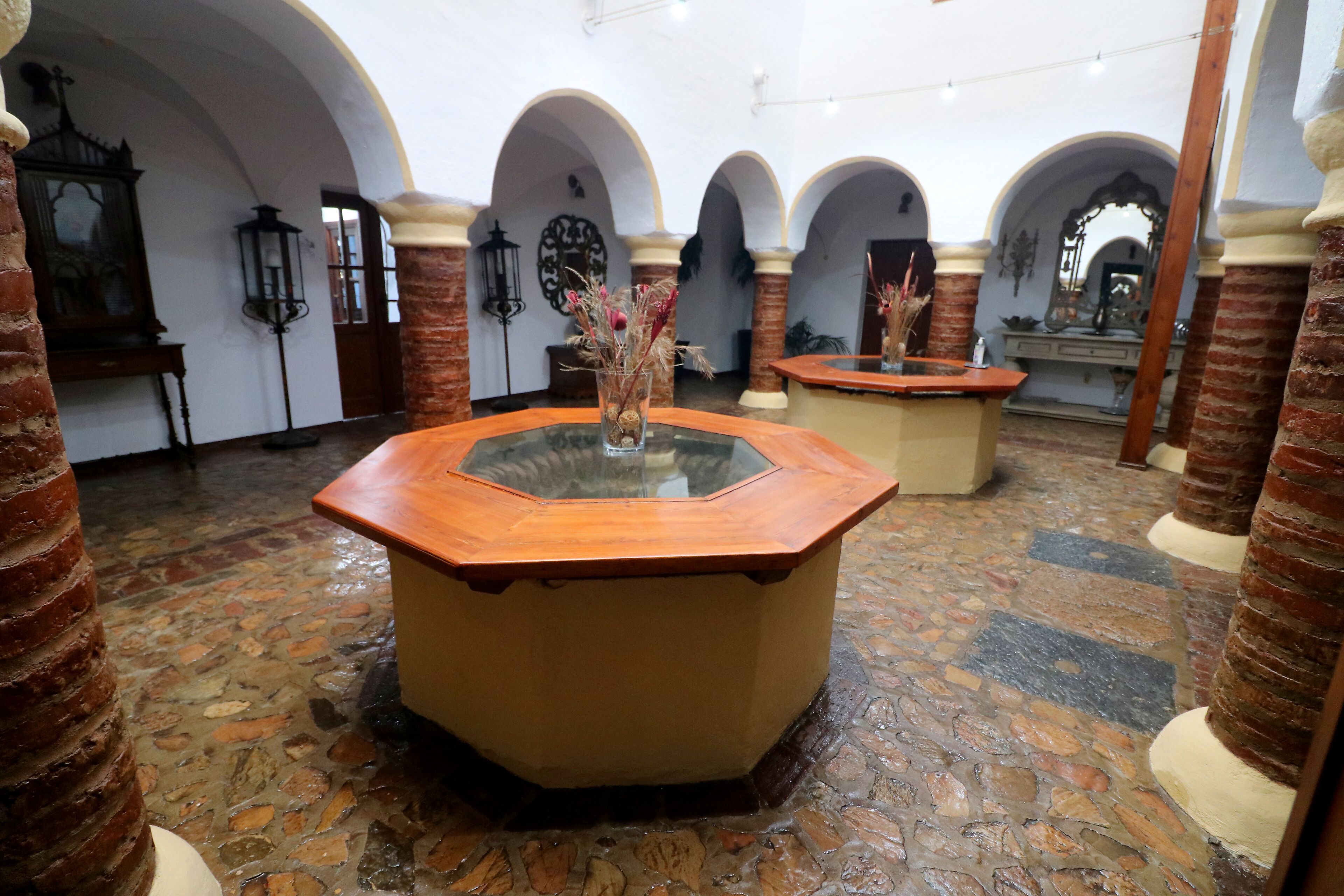 Hotel Monasterio Rocamador