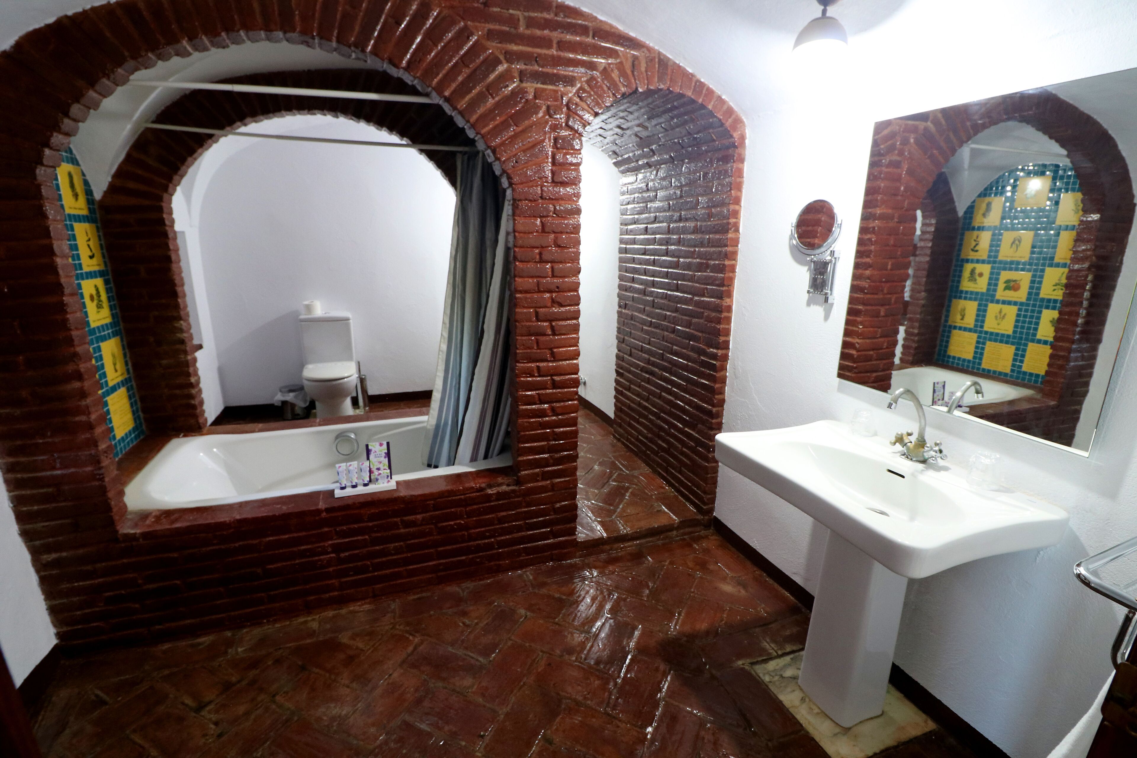 Hotel Monasterio Rocamador