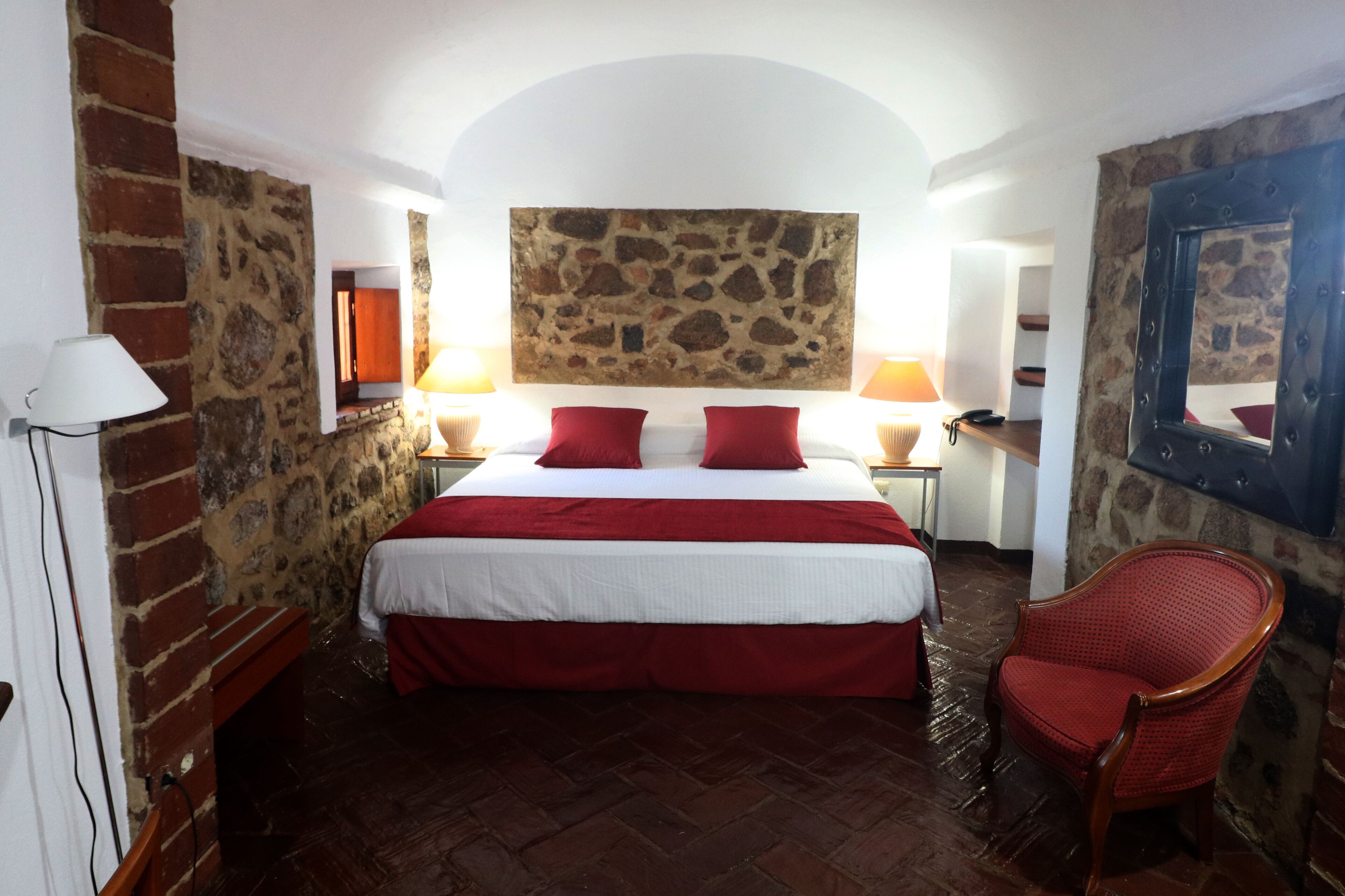 Hotel Monasterio Rocamador