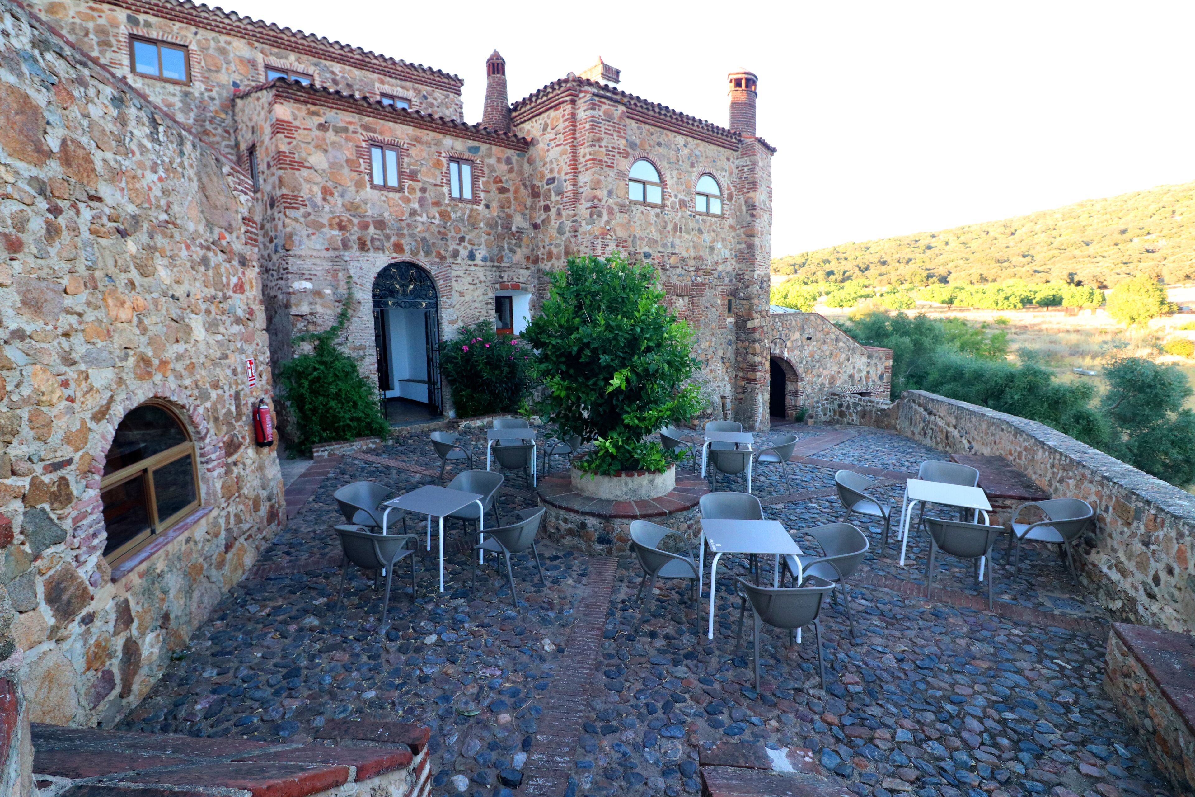 Hotel Monasterio Rocamador