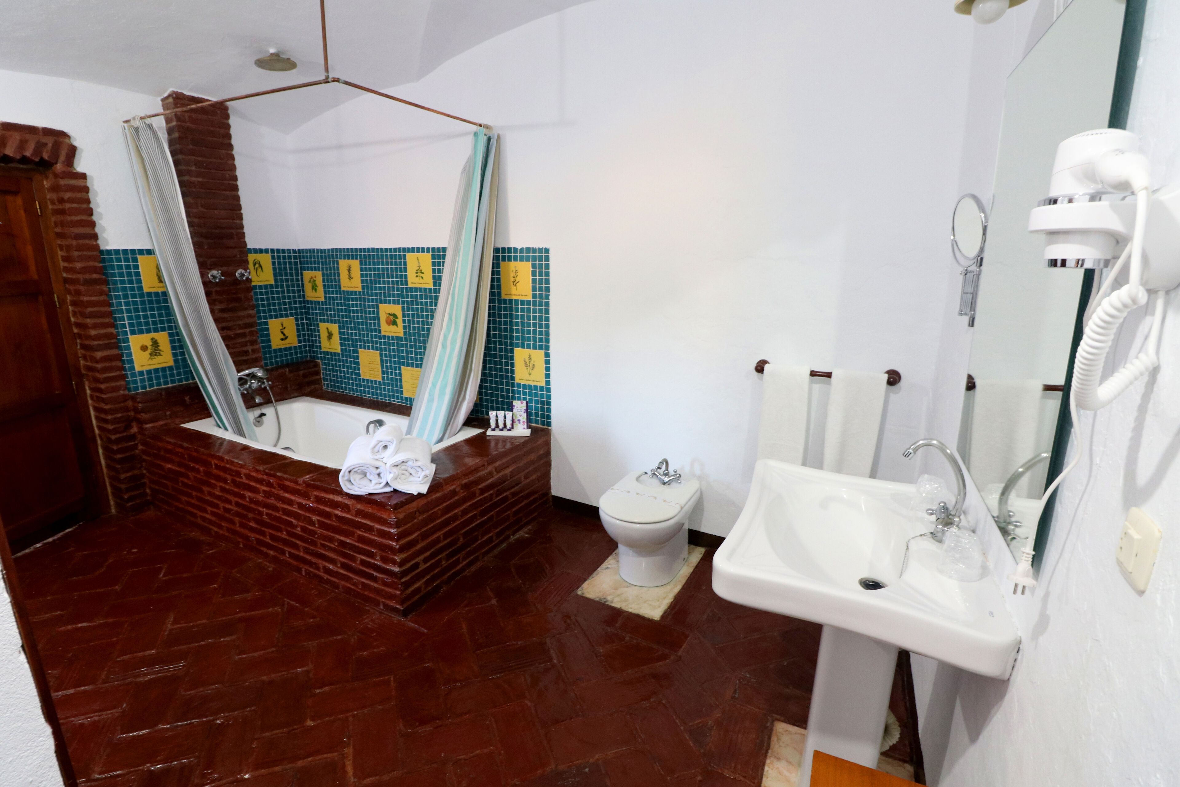 Hotel Monasterio Rocamador