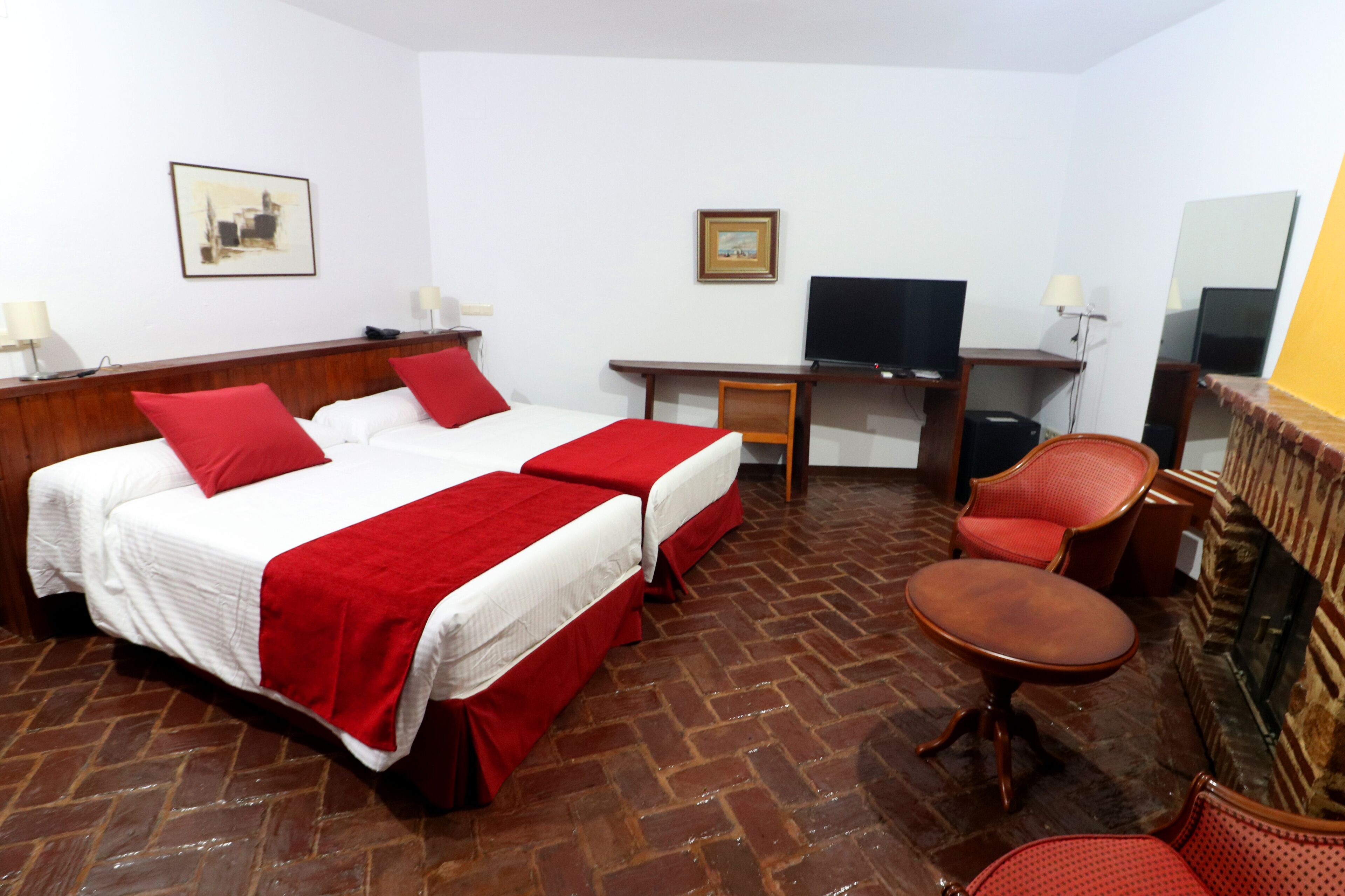 Hotel Monasterio Rocamador
