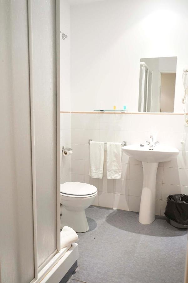 AHC Hoteles Low Cost Cáceres