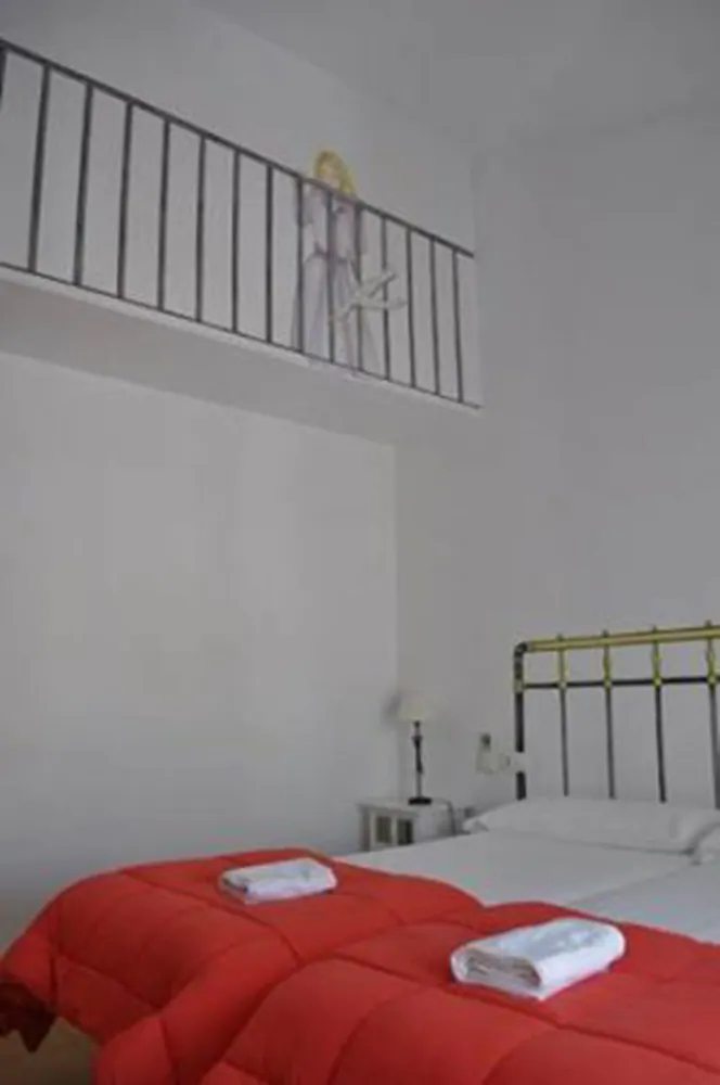 Apartamentos La Casa Pintada