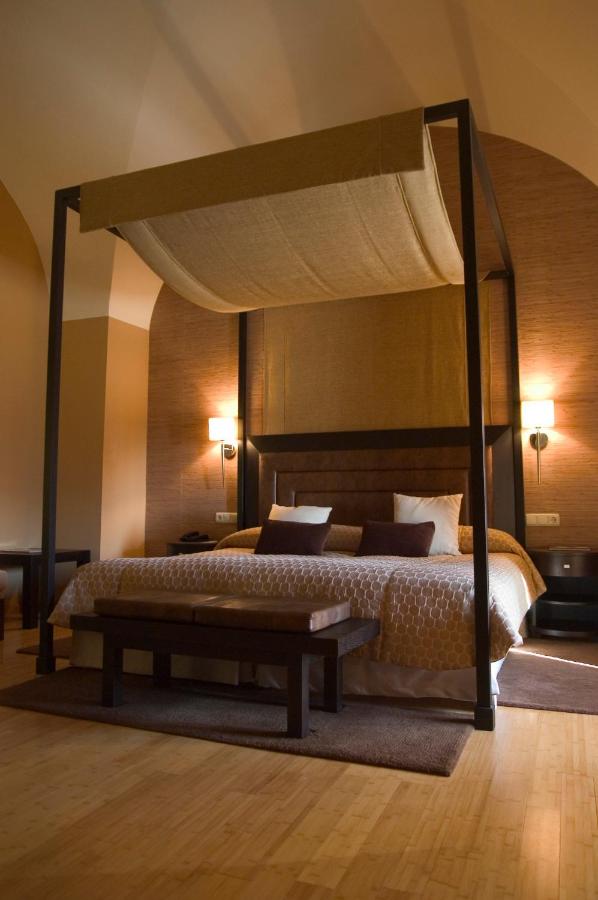 Hospes Palacio de Arenales & Spa