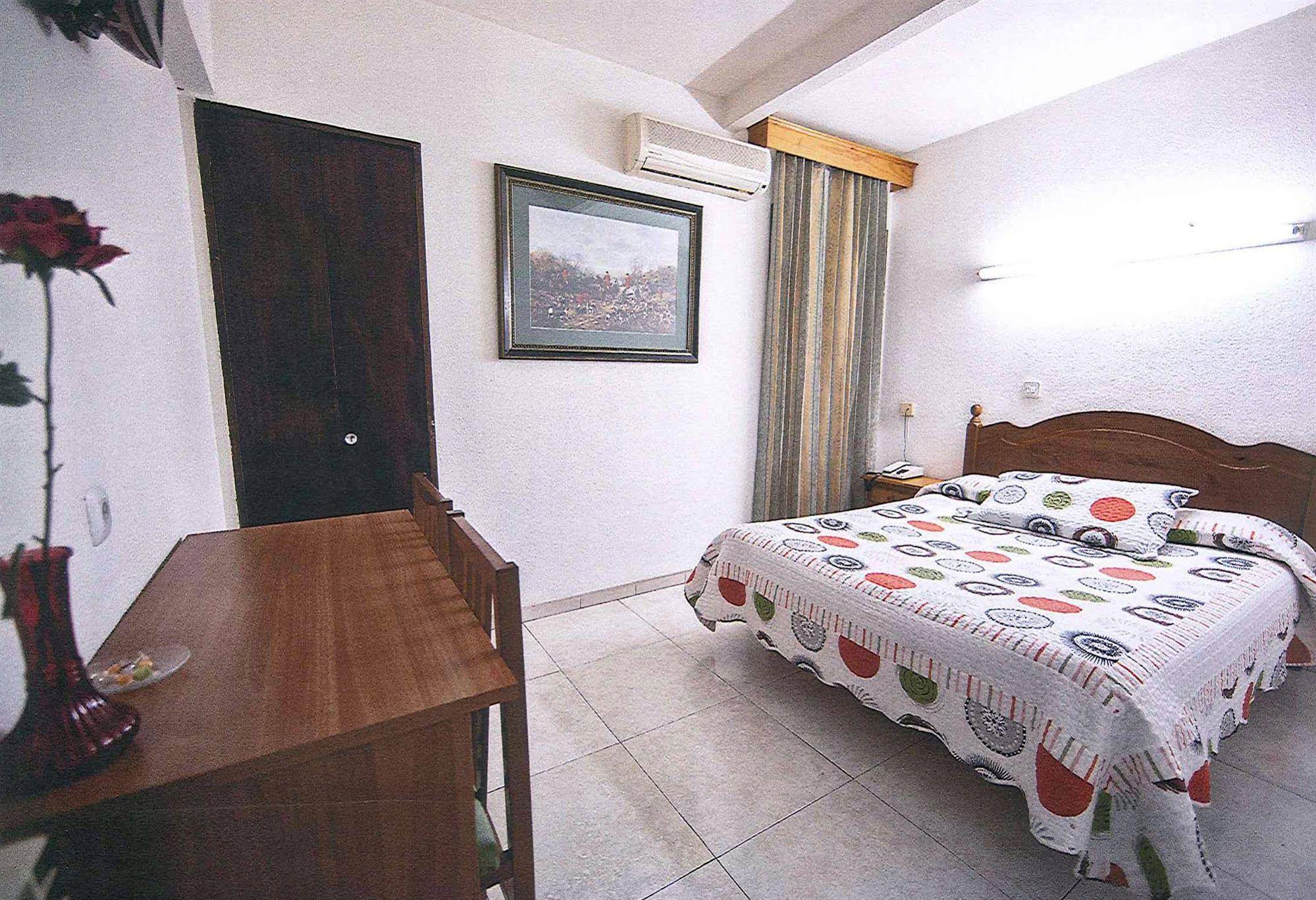 Hostal La Rosa