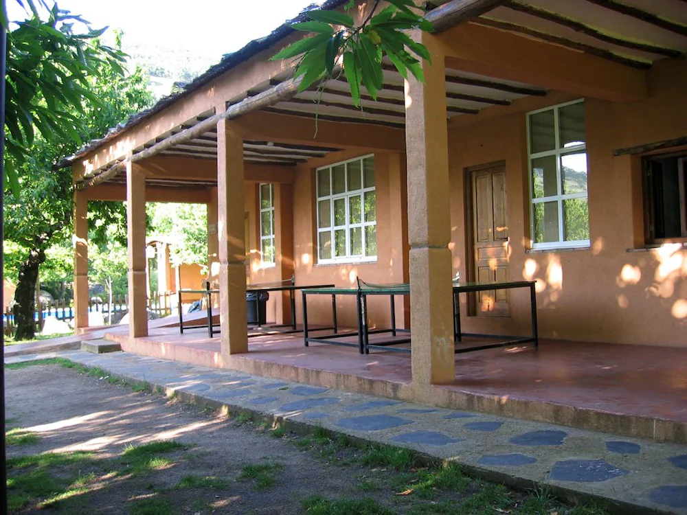 Albergue Turistico Valle Del Ambroz