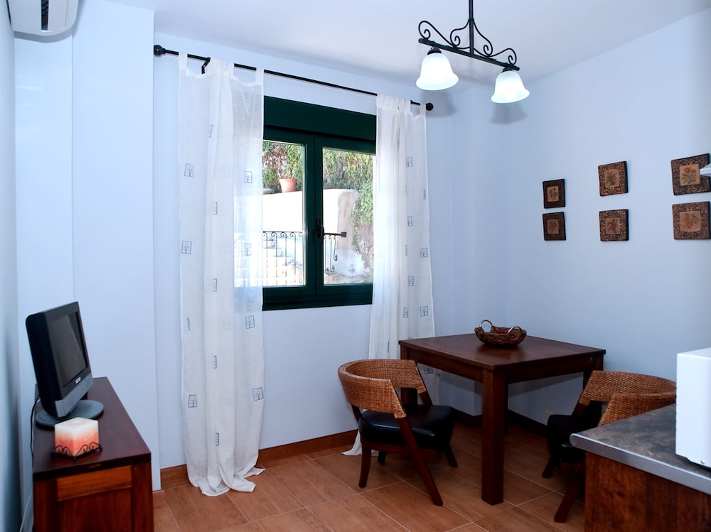 Apartamentos Rurales La Vera