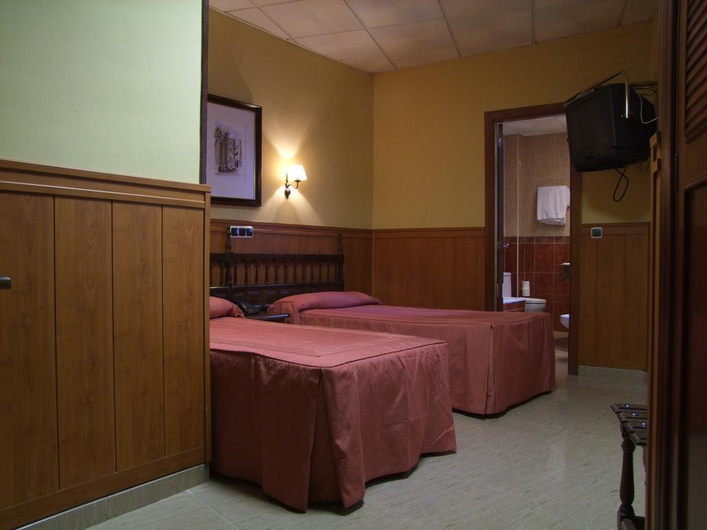 Hotel Paula Films Collection