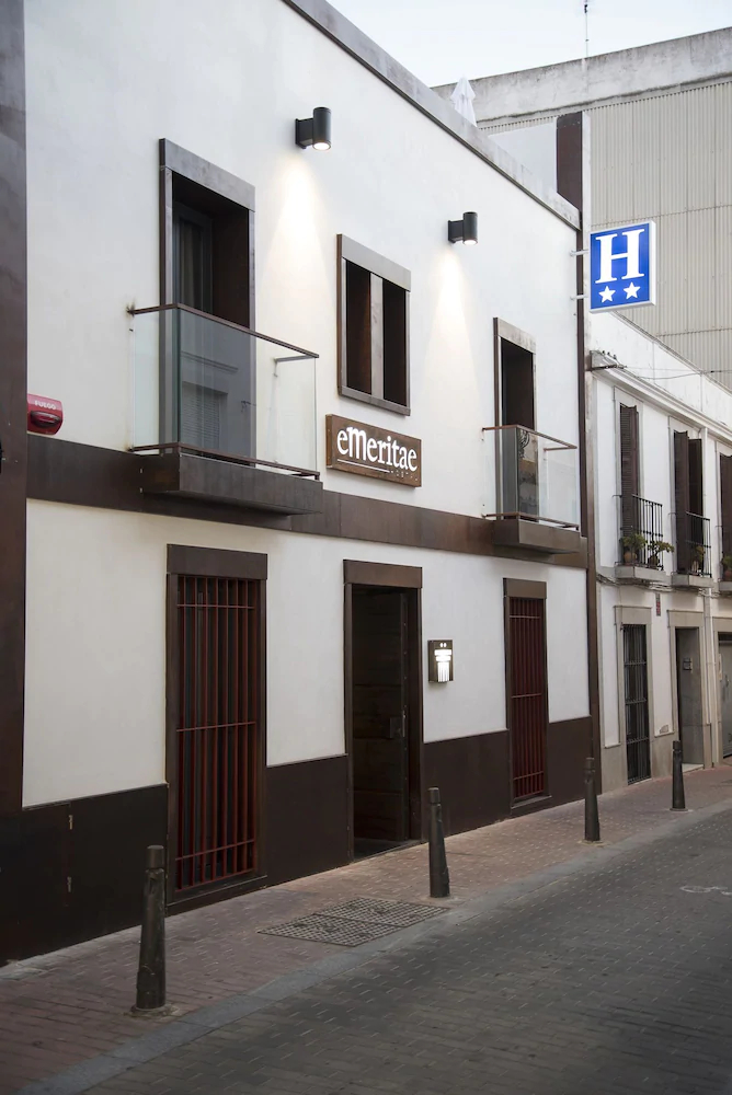 Hostal Emeritae