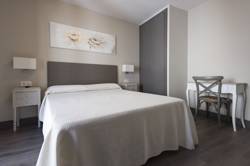 Hostal Emeritae