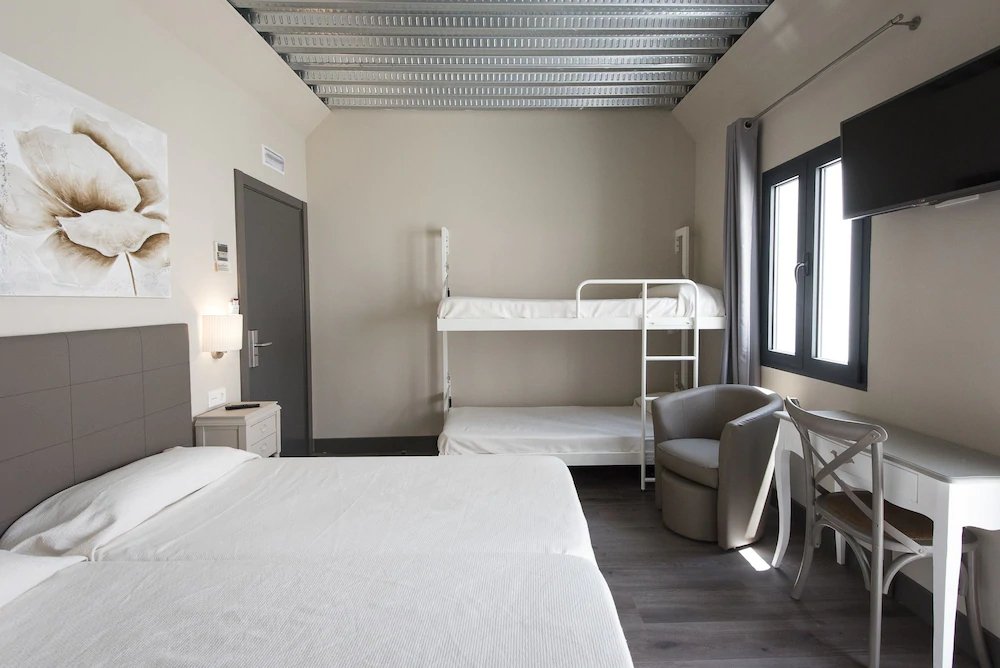 Hostal Emeritae