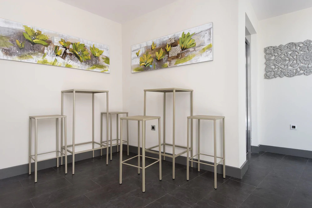 Hostal Emeritae