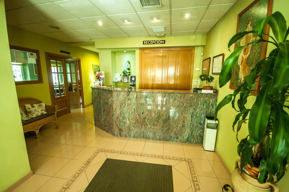 Hotel Dora