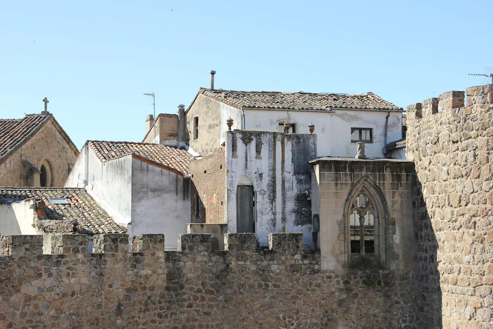 Hotel Dora