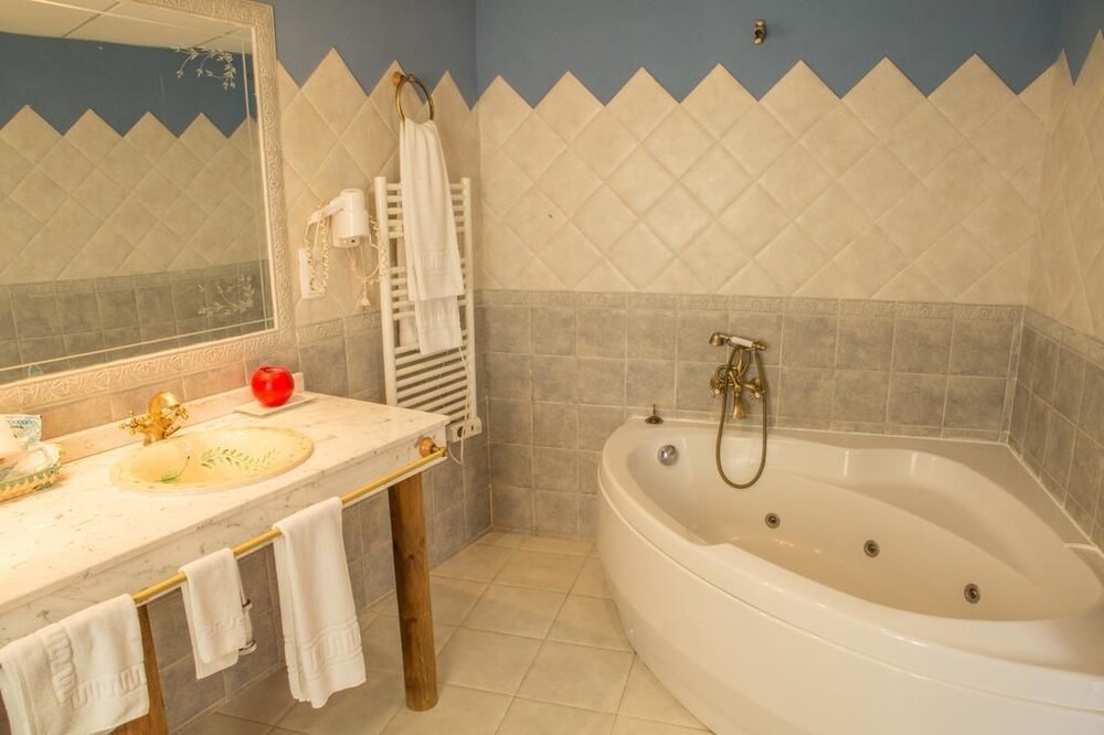 Hotel Rural El Labriego by Vivere Stays