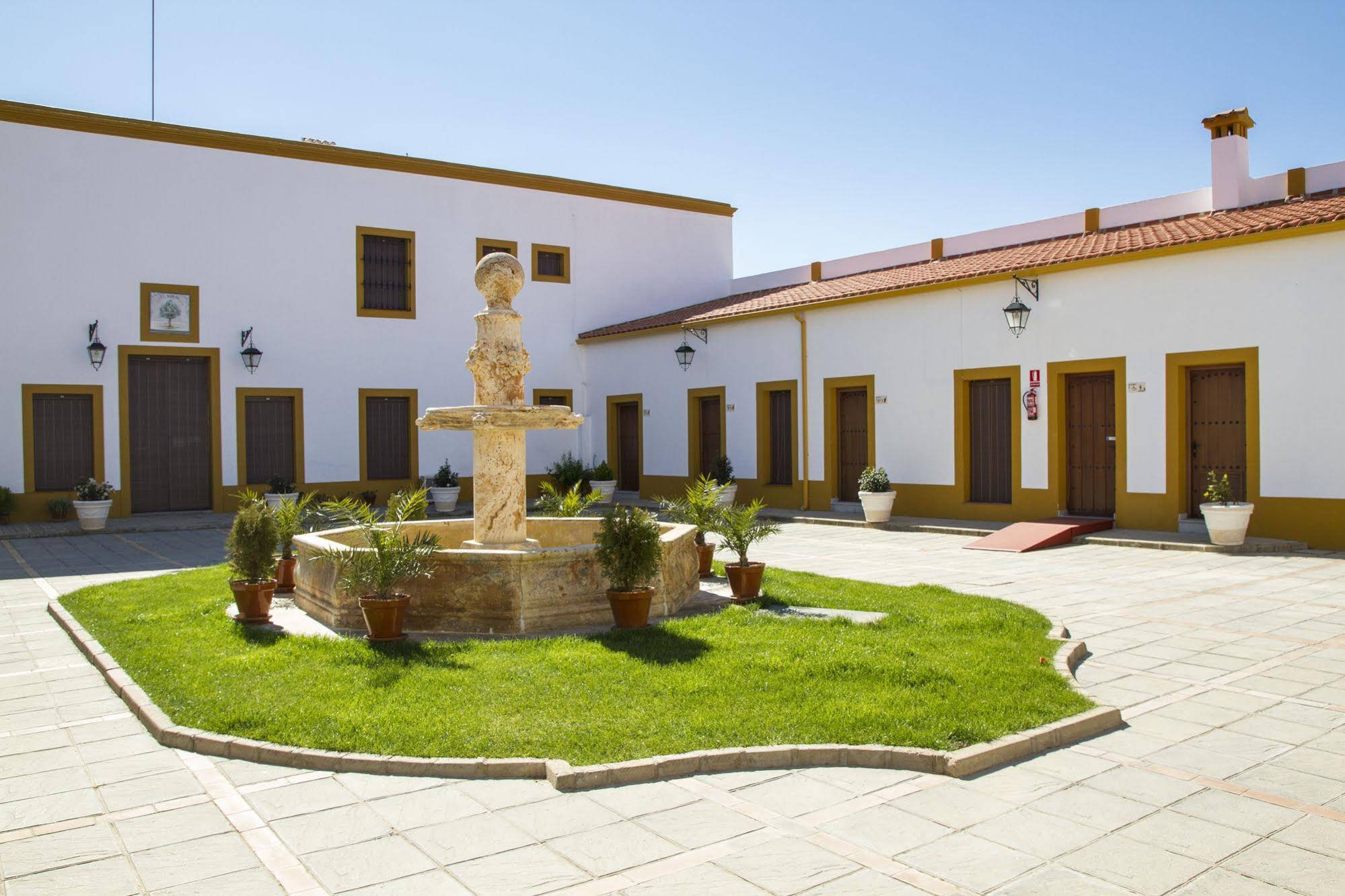 Hotel Bodega El Moral