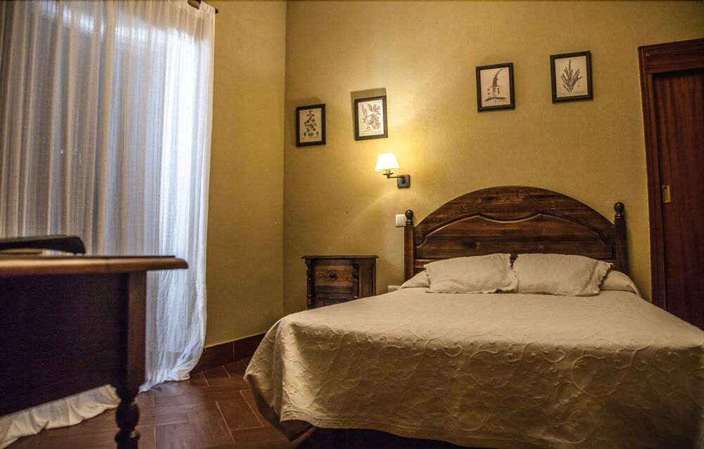 Hostal Mesón Plaza