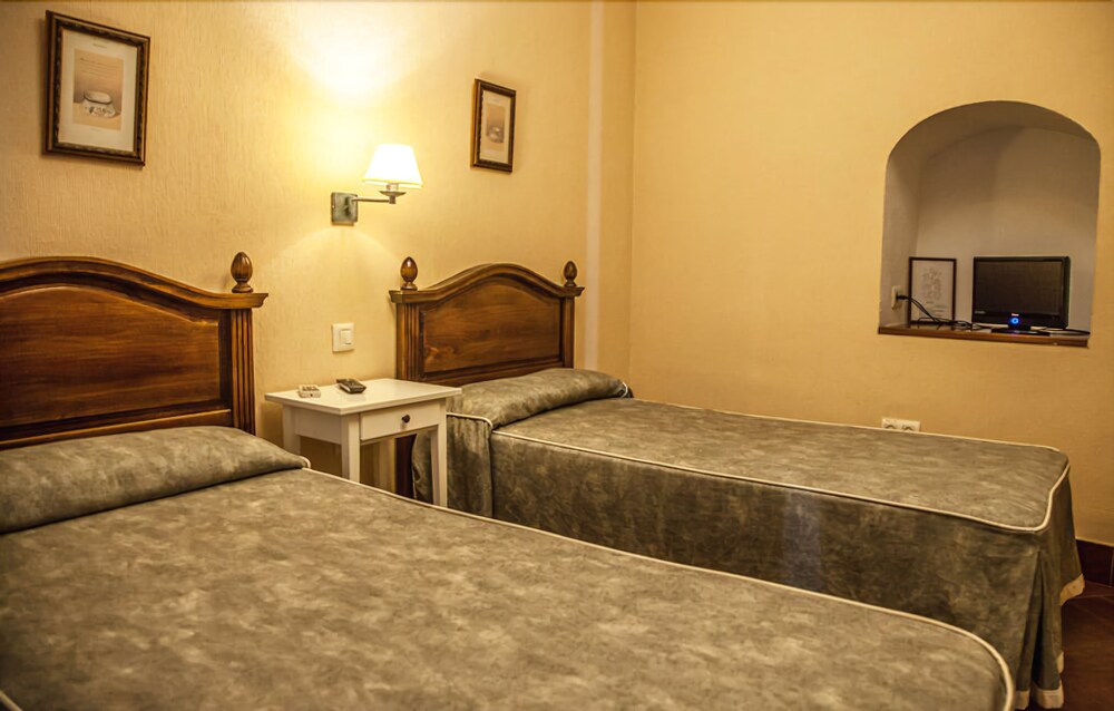 Hostal Mesón Plaza