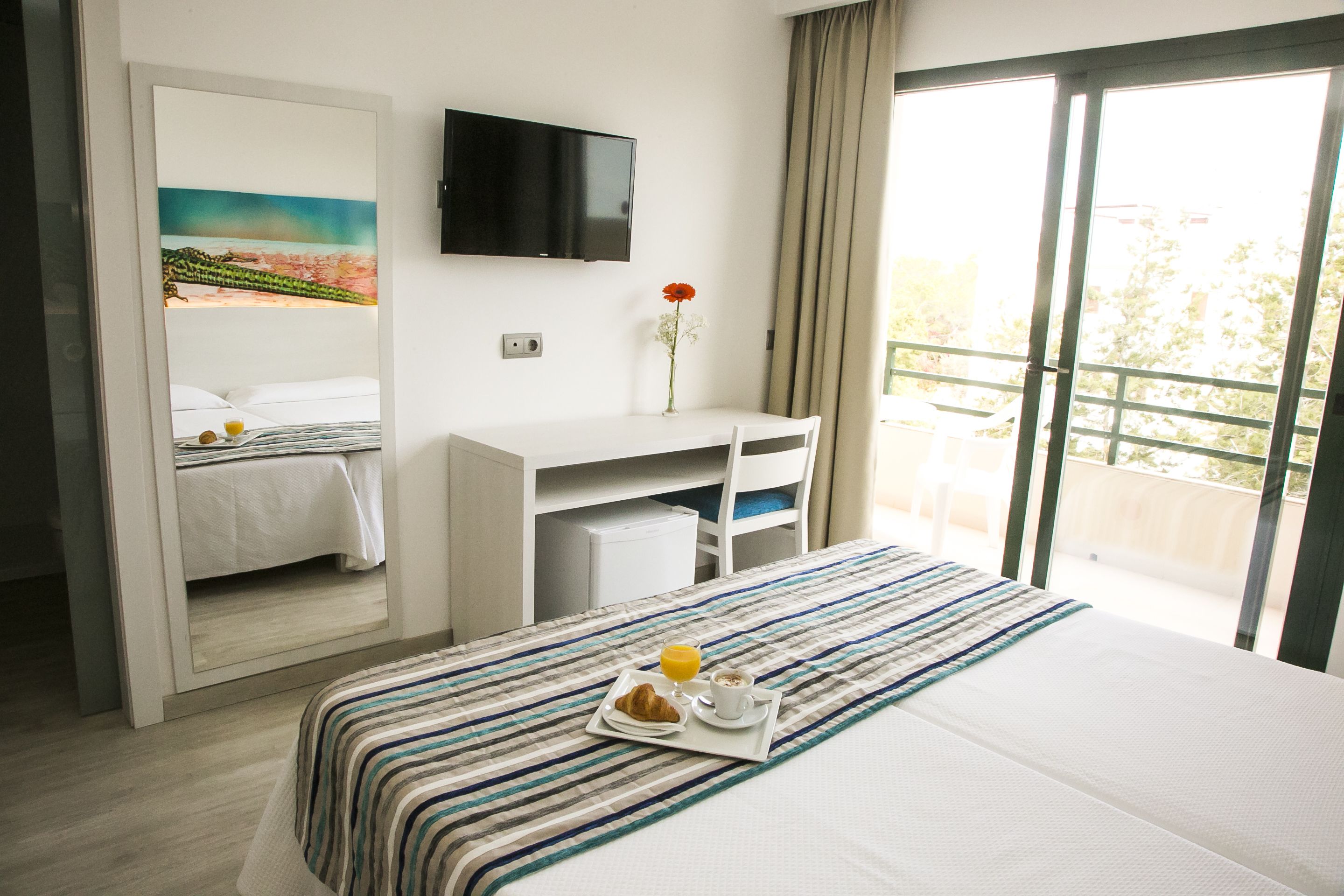 Hotel Rosales