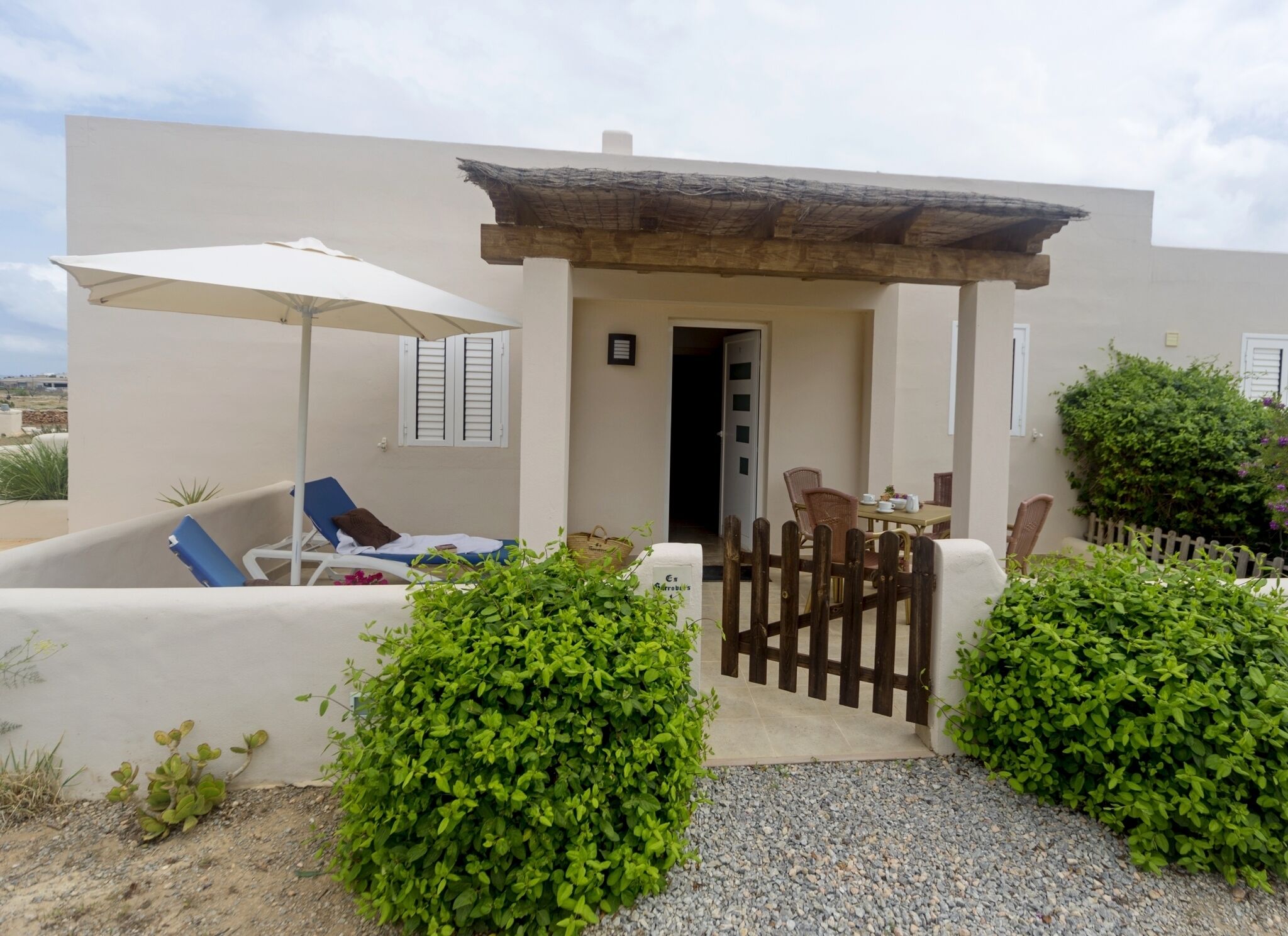 Es Garrovers - Formentera Break