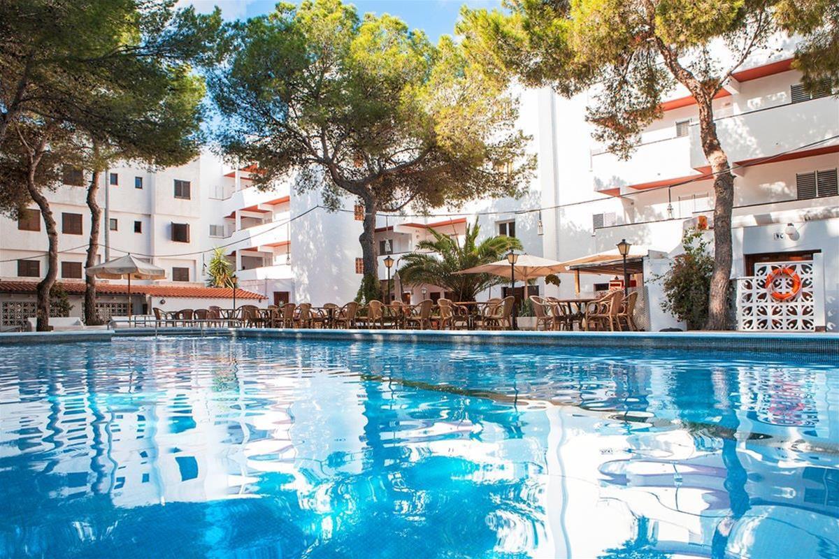 Apartamentos Es Pujols